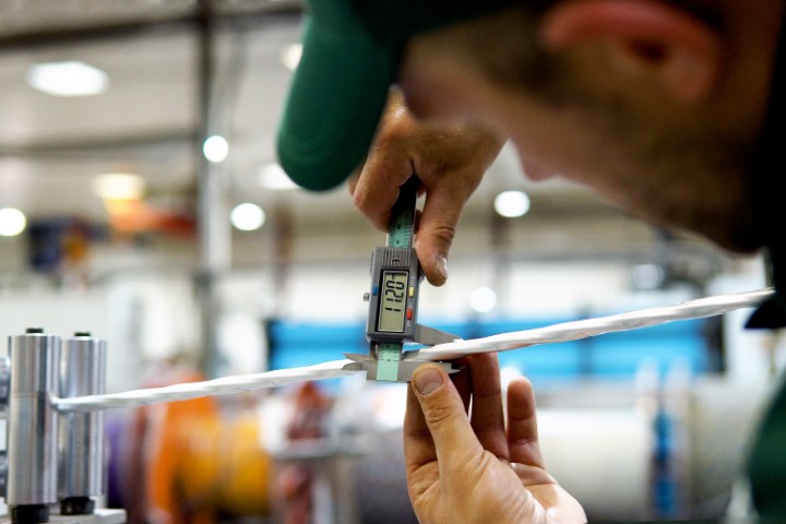 Device for the production of cable products